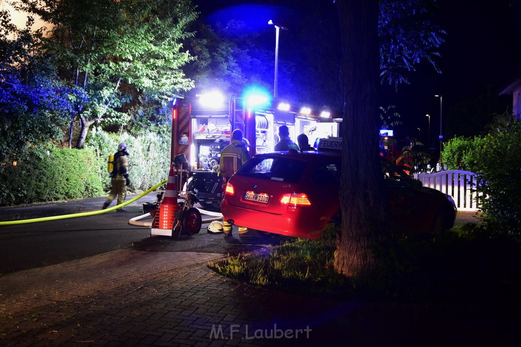 Grossfeuer Einfamilienhaus Siegburg Muehlengrabenstr P0064.JPG - Miklos Laubert